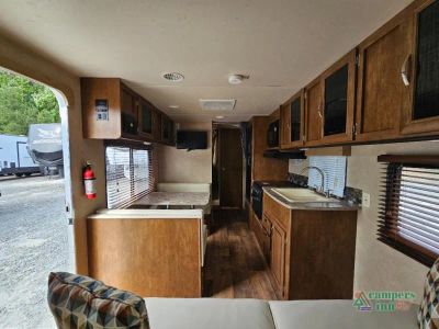 2016 Forest River RV Salem — photo 11 view