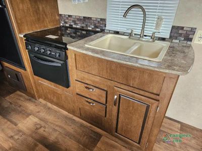 2016 Forest River RV Salem — photo 14 view