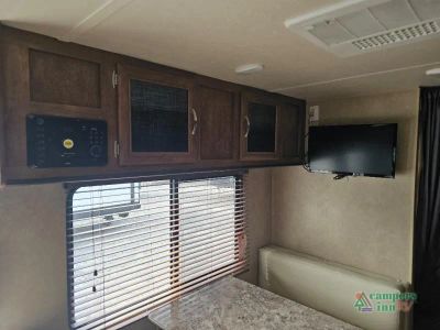 2016 Forest River RV Salem — photo 32 view