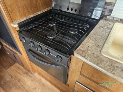 2016 Forest River RV Salem — photo 17 view