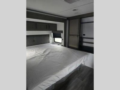 2026 Grand Design Transcend - Photo 32