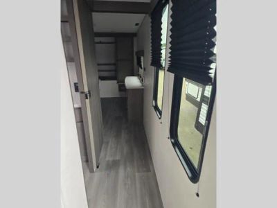 2026 Grand Design Transcend - Photo 25