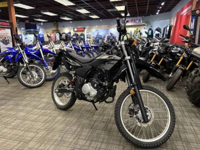 2026 Yamaha WR125R — front three-quarter view