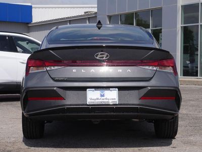 2026 Hyundai Elantra - Photo 15