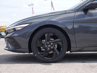 2026 Hyundai Elantra - Photo 12