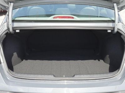 2026 Hyundai Elantra - Photo 16
