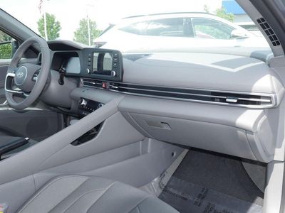 2026 Hyundai Elantra - Photo 20