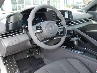 2026 Hyundai Elantra - Photo 30