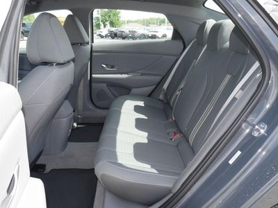 2026 Hyundai Elantra - Photo 22