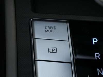 2026 Hyundai Elantra - Photo 10