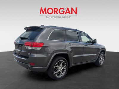 2019 Jeep Grand Cherokee — detail view