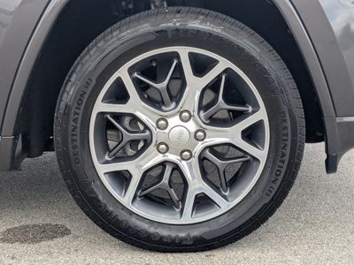 2019 Jeep Grand Cherokee — photo 11 view