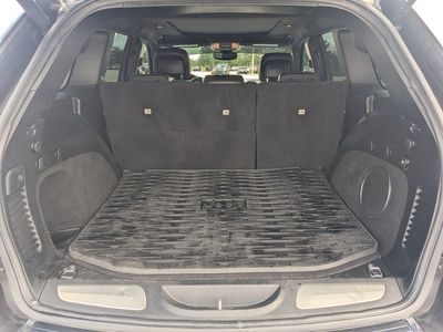 2019 Jeep Grand Cherokee — photo 14 view