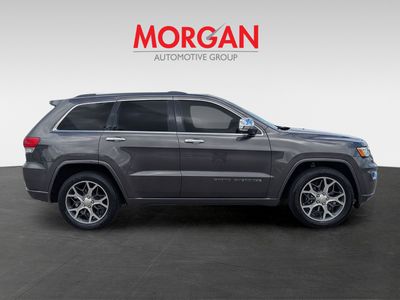 2019 Jeep Grand Cherokee — interior view