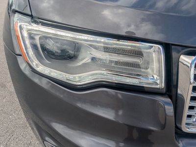 2019 Jeep Grand Cherokee — photo 10 view