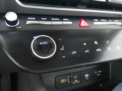 2024 Hyundai Sonata — photo 17 view