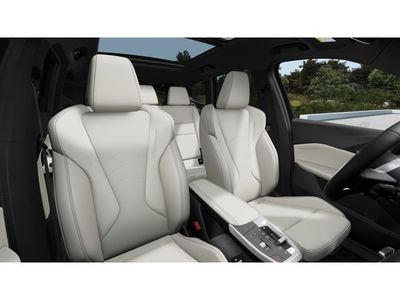 2026 BMW X1 xDrive28i — photo 11 view