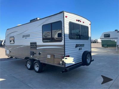 2019 Prime Time RV Avenger ATI — interior view