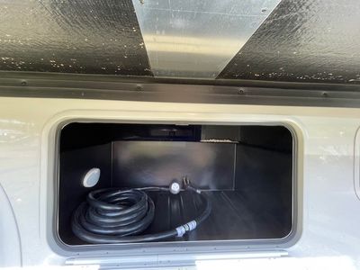 2026 Thor Motor Coach Resonate — photo 12 view