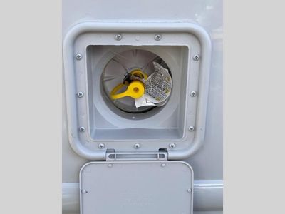 2026 Thor Motor Coach Resonate — photo 14 view