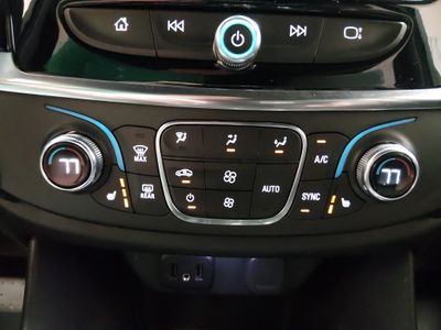 2022 Chevrolet Traverse - Photo 19
