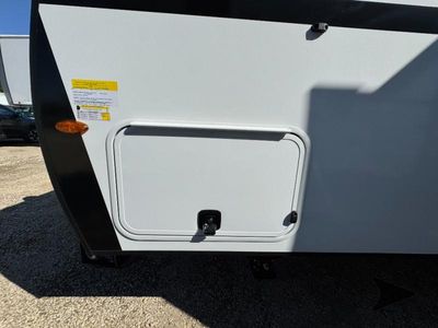 2026 Winnebago Micro Minnie — photo 12 view