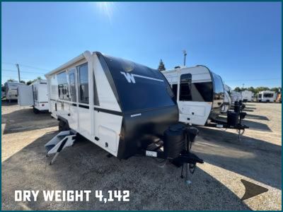 2026 Winnebago Micro Minnie — front three-quarter view