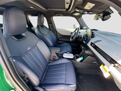 2026 MINI Hardtop 4 Door — photo 21 view