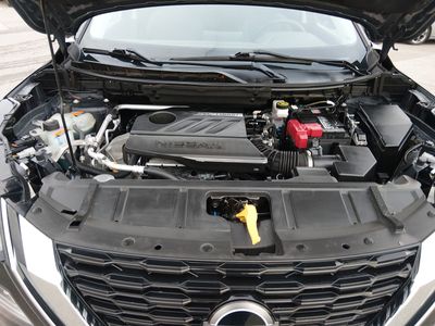 2023 Nissan Rogue — photo 9 view