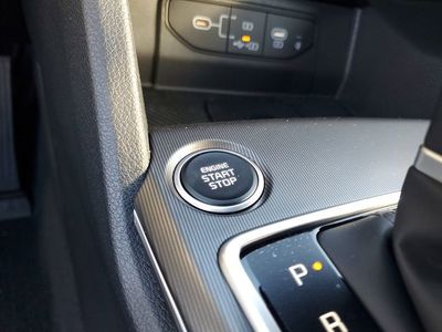 2026 Kia Sportage — photo 21 view