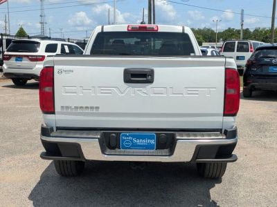2021 Chevrolet Colorado — interior view