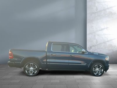 2022 Ram 1500 — detail view