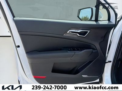 2026 Kia Sportage — photo 21 view