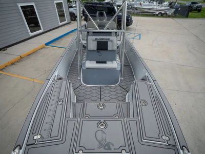 2021 Blazer Boats 2200 - Photo 14