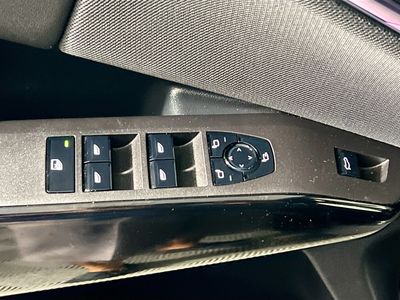 2026 BMW X3 — photo 14 view