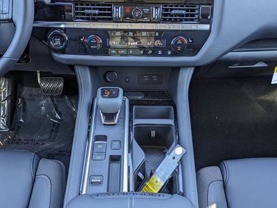 2026 Nissan Pathfinder — photo 21 view