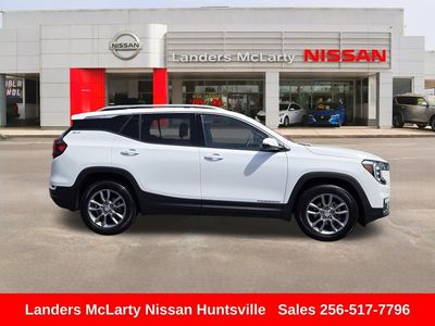 2024 GMC Terrain - Photo 2