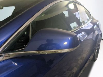 2020 Tesla Model S - Photo 12