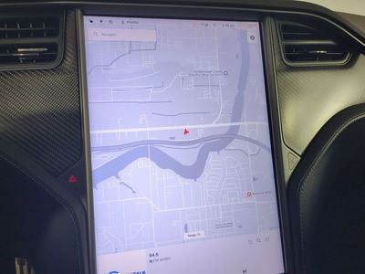 2020 Tesla Model S - Photo 25