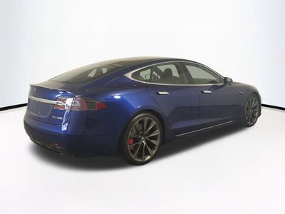 2020 Tesla Model S - Photo 5