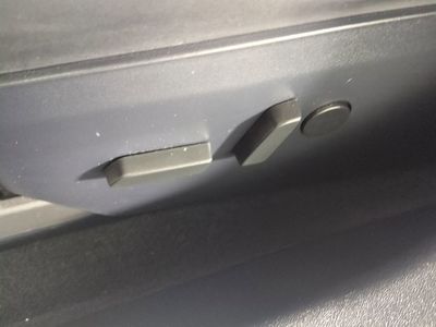 2020 Tesla Model S - Photo 21