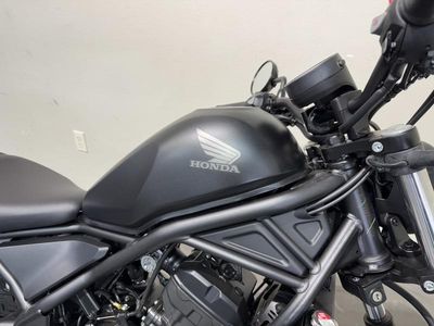 2025 Honda Rebel 300 — photo 12 view