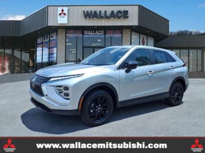 2026 Mitsubishi Eclipse Cross LE in Alloy Silver Metallic U25 — front three-quarter view