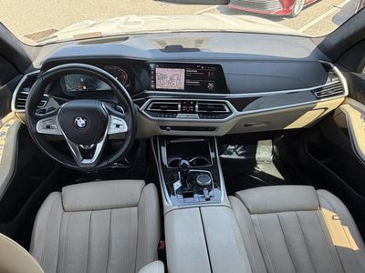 2021 BMW X7 — photo 15 view