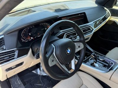 2021 BMW X7 — photo 23 view