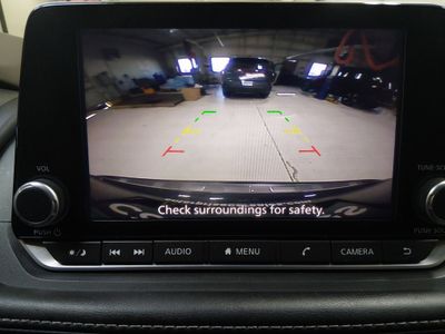 2023 Nissan Rogue — photo 16 view
