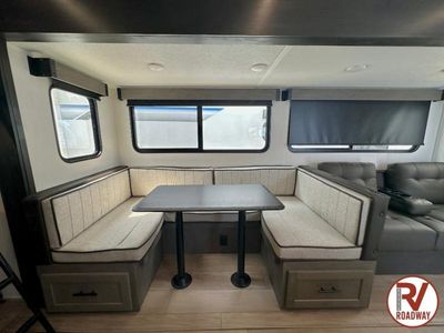 2026 Cherokee Alpha Wolf 26DBH — photo 19 view