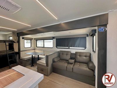 2026 Cherokee Alpha Wolf 26DBH — photo 13 view