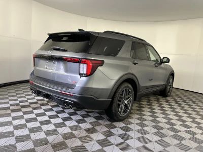 2026 Ford Explorer — detail view