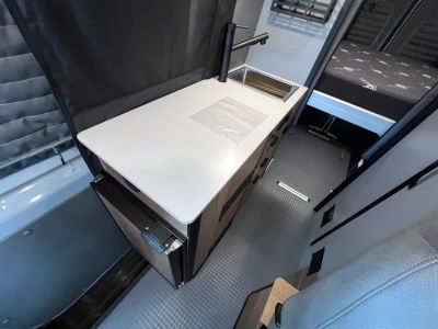 2027 Winnebago REVEL — photo 8 view